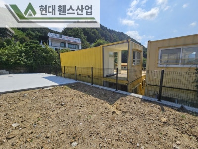 양평휀스 펜스 울타리 - 양평군 서종면에 위치한 신축 전원주택 경계에 베이직A형휀스와 메쉬휀스를 시공한 현장을 소개합니다. 양평휀스 펜스 울타리 - 양평군 서종면에 위치한 신축 전원주택 경계에 베이직A형휀스와 메쉬휀스를 시공한 현장을 소개합니다.