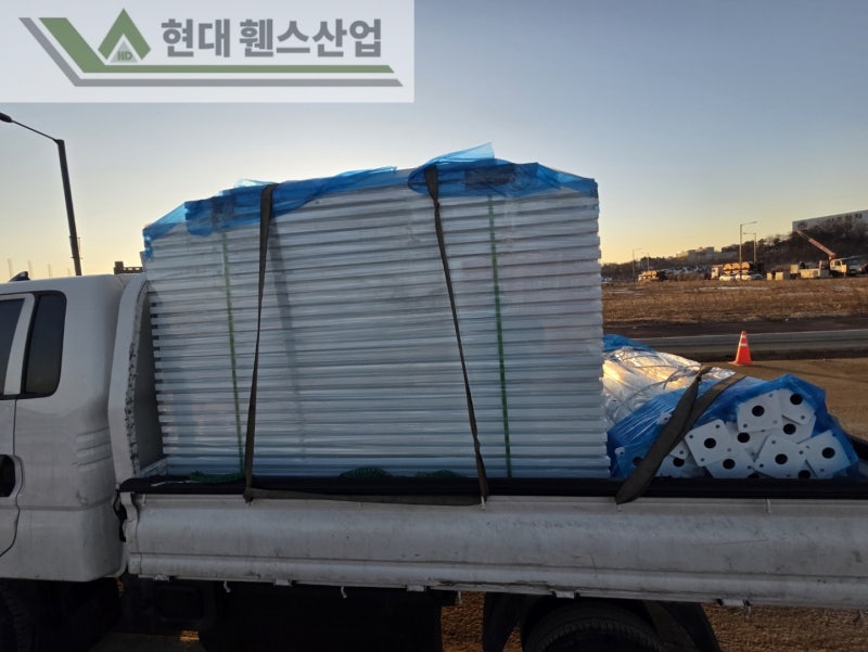 평택휀스 펜스 울타리 - 평택시 칠괴동에 위치한 브레인시티 신도시 부근 일반산업단지 부지 경계에 베이직 C형휀스를 시공한 현장을 소개합니다.