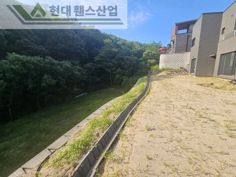 예산휀스 펜스 울타리 - 예산군 덕산면에 위치한 전원주택에 가성비 좋고 아름다운 베이직 휀스를 설치한 현장을 소개합니다.