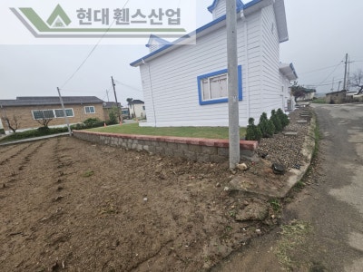 여주휀스 펜스 울타리 - 여주시 점동면에 위치한 키즈카페 예정지에 합성목재 가림막휀스와 차폐휀스를 설치한 현장을 소개합니다. Vo.2 여주휀스 펜스 울타리 - 여주시 점동면에 위치한 키즈카페 예정지에 합성목재 가림막휀스와 차폐휀스를 설치한 현장을 소개합니다. Vo.2