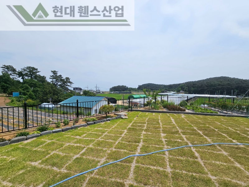 평택휀스 펜스 울타리 - 평택시 칠원동에 위치한 전원주택단지에 베이직휀스를 설치한 현장을 소개합니다.