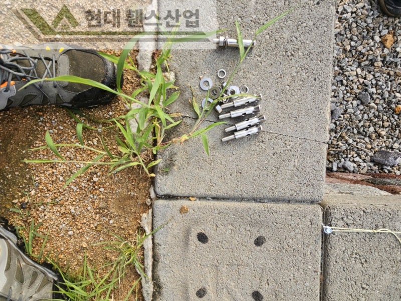 안산휀스 펜스 울타리 - 안산시 단원구 대부도 전원주택 현장에 아름다운 베이직휀스를 설치한 현장을 소개합니다. 안산휀스 펜스 울타리 - 안산시 단원구 대부도 전원주택 현장에 아름다운 베이직휀스를 설치한 현장을 소개합니다.