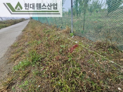 평택휀스 펜스 울타리 - 평택시 지제동 농막 경계에 메쉬휀스를 시공한 현장을 소개합니다. 평택휀스 펜스 울타리 - 평택시 지제동 농막 경계에 메쉬휀스를 시공한 현장을 소개합니다.