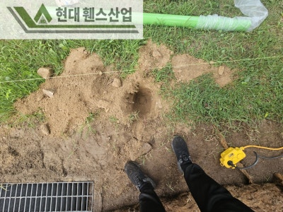 천안휀스 펜스 울타리 - 천안시 목천읍에 있는 작은 초등학교에 경계용 메쉬휀스를 시공한 현장을 소개합니다.