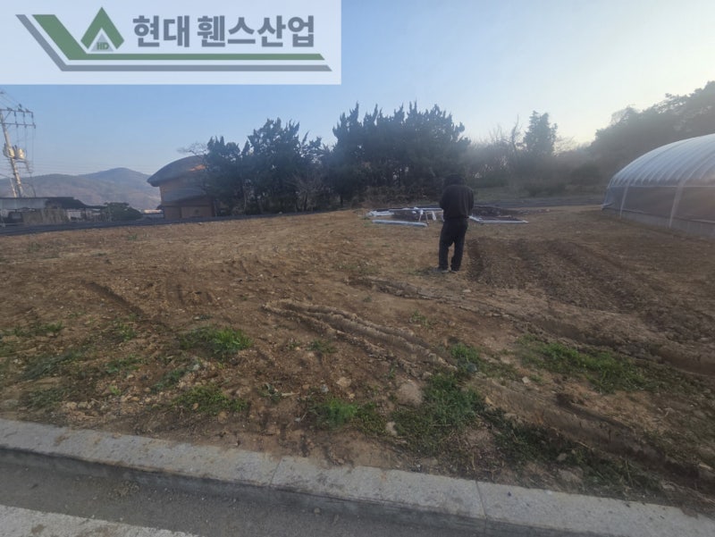 평택휀스 펜스 울타리 - 평택시 칠원동에 위치한 농막에 경계용 메쉬휀스를 시공한 현장을 소개합니다. 평택휀스 펜스 울타리 - 평택시 칠원동에 위치한 농막에 경계용 메쉬휀스를 시공한 현장을 소개합니다.