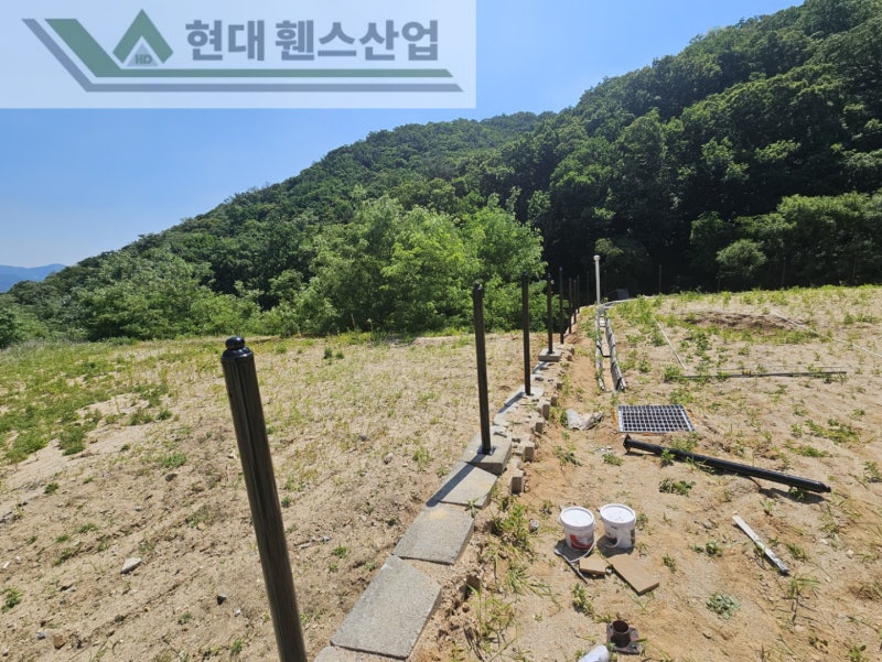 예산휀스 펜스 울타리 - 예산군 덕산면에 위치한 전원주택에 가성비 좋고 아름다운 베이직 휀스를 설치한 현장을 소개합니다.