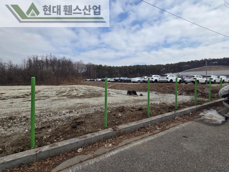 평택휀스 펜스 울타리 - 저번주에 이어 평택 렌터카 회사 부지 경계에 추가로 메쉬휀스를 시공한 현장을 소개합니다. 평택휀스 펜스 울타리 - 저번주에 이어 평택 렌터카 회사 부지 경계에 추가로 메쉬휀스를 시공한 현장을 소개합니다.