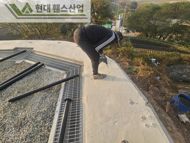 논산휀스 펜스 울타리 - 논산시 양촌면에 위치한 음식점 경계에 추락방지용 베이직 A형휀스를 시공한 현장을 소개합니다.