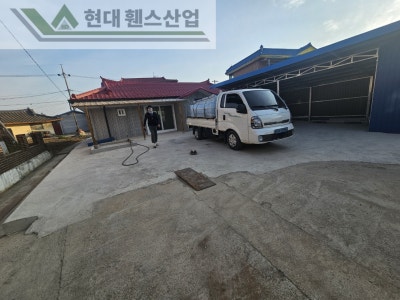 천안휀스 펜스 울타리 - 천안시 성환읍에 위치한 시골 마을 주택에 경계용 메쉬휀스를 설치한 현장을 소개합니다. 천안휀스 펜스 울타리 - 천안시 성환읍에 위치한 시골 마을 주택에 경계용 메쉬휀스를 설치한 현장을 소개합니다.