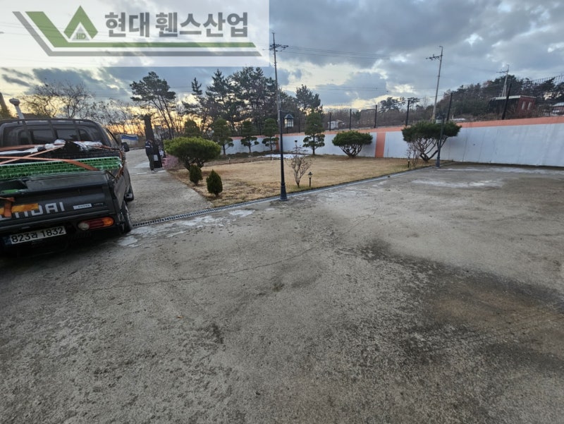 제부도휀스 펜스 울타리 - 제부도에 위치한 독채 펜션에 휀스를 이용해서 강아지울타리를 만든 현장을 소개합니다. 제부도휀스 펜스 울타리 - 제부도에 위치한 독채 펜션에 휀스를 이용해서 강아지울타리를 만든 현장을 소개합니다.