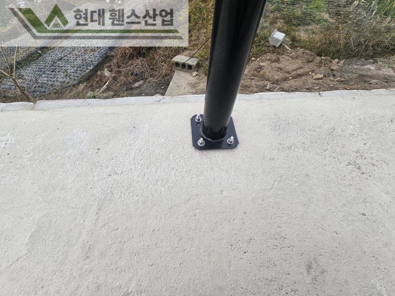 논산휀스 펜스 울타리 - 논산시 양촌면에 위치한 음식점 경계에 추락방지용 베이직 A형휀스를 시공한 현장을 소개합니다.