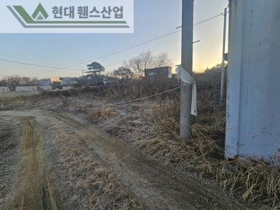 천안휀스 펜스 울타리 - 천안시 직산읍에 위치한 나대지에 경계용 메쉬휀스를 시공한 현장을 소개합니다. 천안휀스 펜스 울타리 - 천안시 직산읍에 위치한 나대지에 경계용 메쉬휀스를 시공한 현장을 소개합니다.