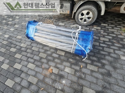 평택휀스 펜스 울타리 - 평택시 용이동에 위치한 유치원 주차장에 기존 메쉬휀스 철거 및 베이직B형휀스를 시공한 현장을 소개합니다.