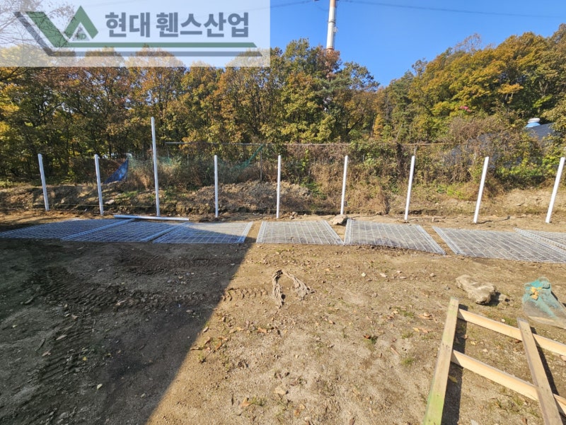 이천휀스 펜스 울타리 - 이천시 부발읍에 위치한 유기견보호소 경계에 메쉬휀스를 시공한 현장을 소개합니다.