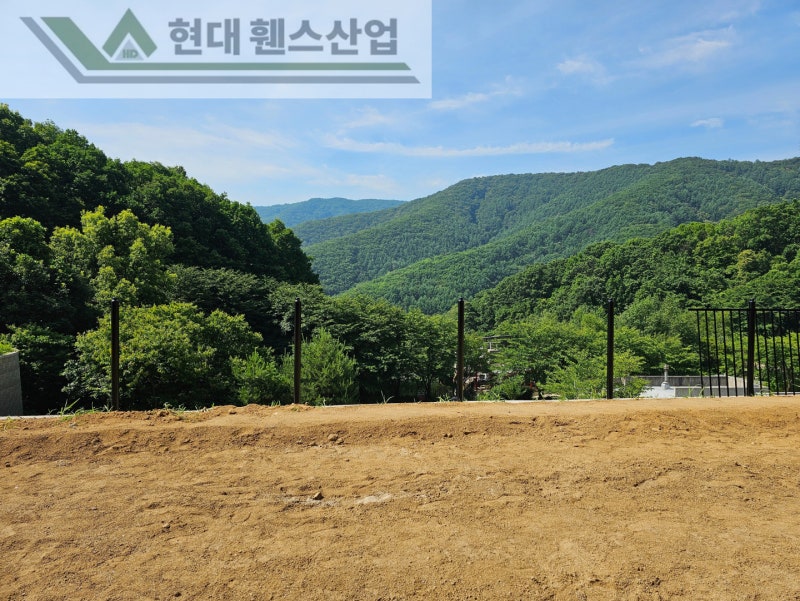 춘천휀스 펜스 울타리 - 춘천시 신북읍에 위치한 전원주택에 가성비 좋은 베이직휀스를 설치한 현장을 소개합니다.