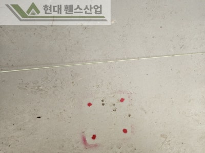 아산휀스 펜스 울타리 - 아산시 배방읍에 위치한 물류창고 내에 전자기 배전함 패드에 메쉬휀스를 설치한 현장을 소개합니다.
